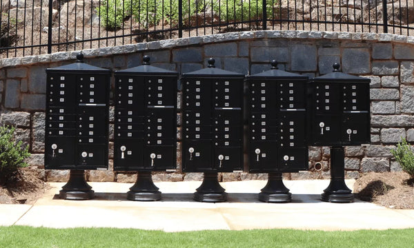 Who Is Responsible for Cluster Mailboxes?