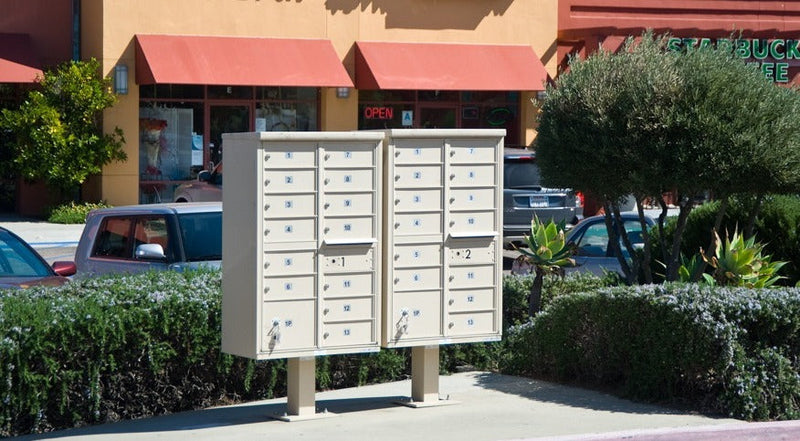 13 Door USPS Cluster Mailbox CBU with 1 Parcel Locker, Pedestal Included
