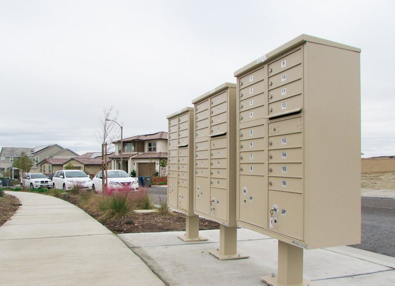 16 Door USPS Cluster Mailbox CBU with 2 Parcel Lockers, Pedestal Included