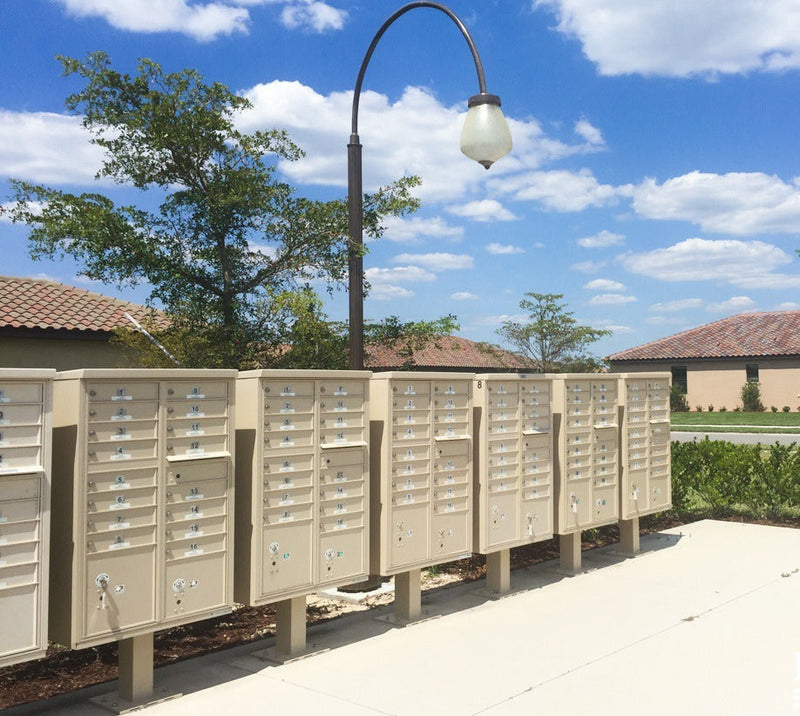 16 Door USPS Cluster Mailbox CBU with 2 Parcel Lockers, Pedestal Included