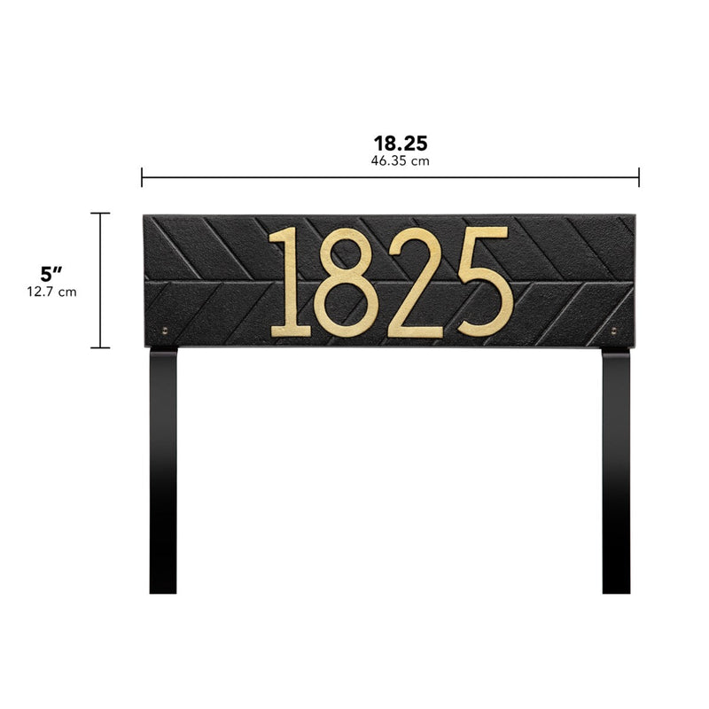 Whitehall Herringbone Horizontal Plaque, Standard Lawn 1-line