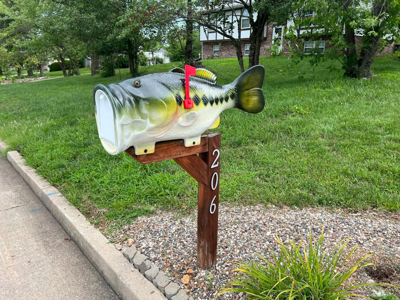 Rivers Edge Bass V2 Novelty Mailbox
