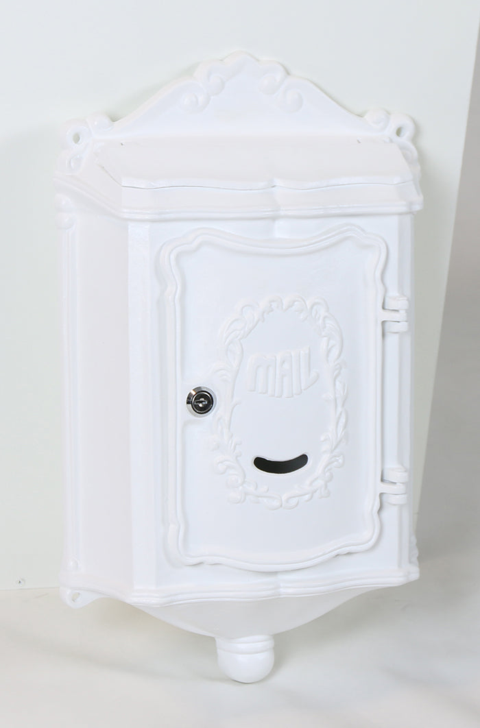 Amco Colonial Wallmount Mailbox in White