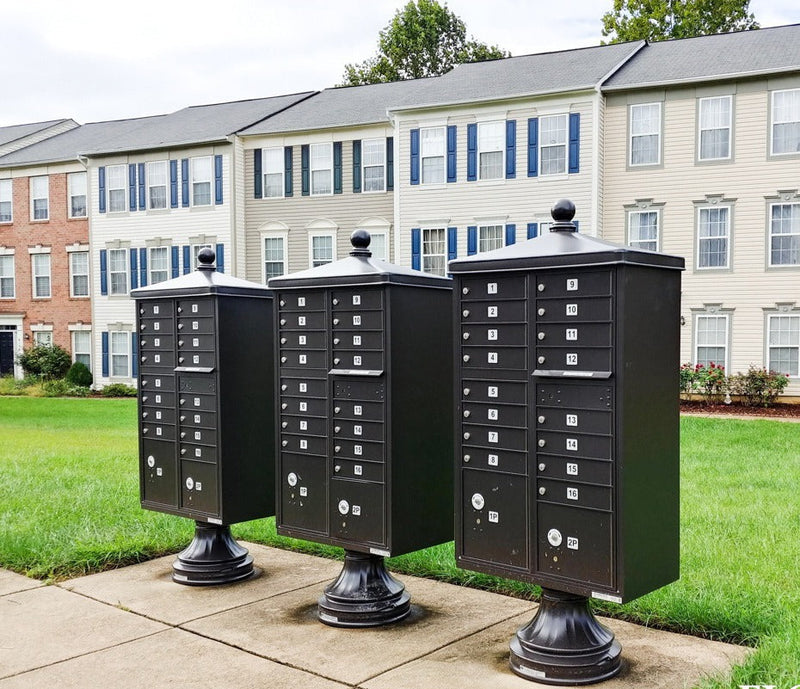 Florence Cluster Mailbox CBU with 4 Parcel Lockers, Decorative Finial and Pedestal Included