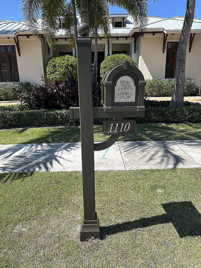 Original Keystone Series Deluxe Mailbox and Post Packages