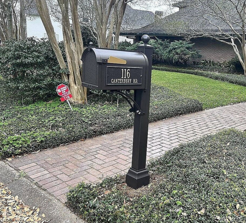 Whitehall Deluxe Mailbox Package