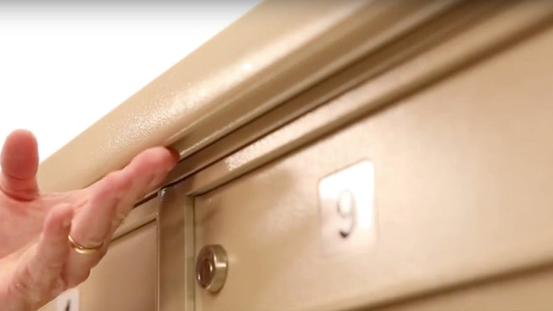 Florence Cluster Mailbox CBU with 2 Parcel Lockers, Decorative Crown and Pedestal Included