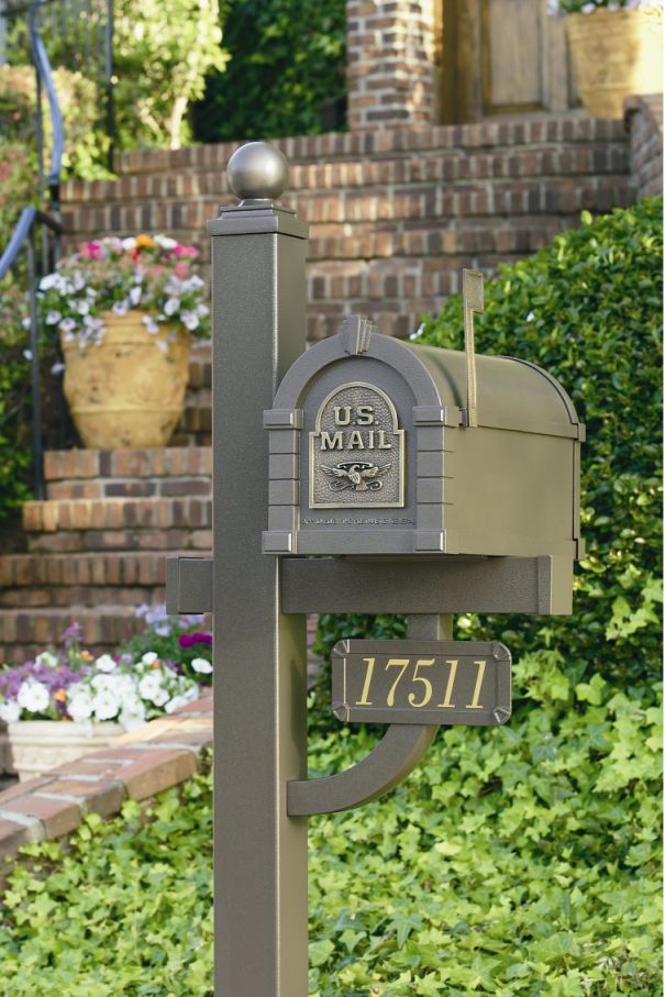 Original Keystone Series Deluxe Mailbox and Post Packages