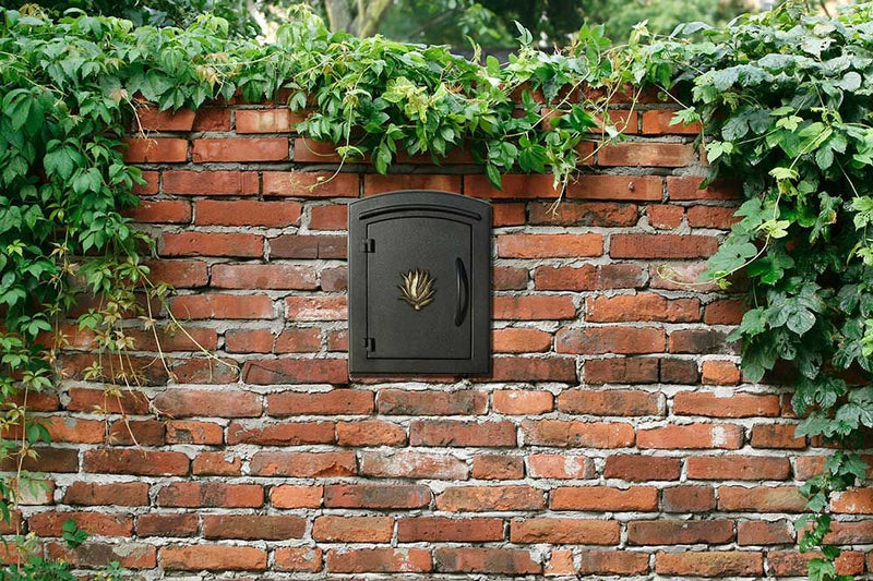 Manchester Non-Locking Column Mount Mailbox with Agave Emblem