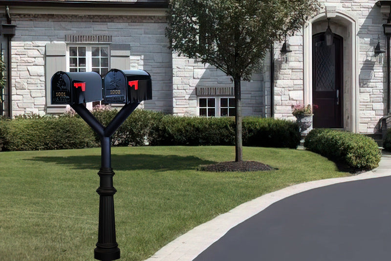 QualArc Penfield Twin Mailbox Post System, base 8 with two E1 Economy Mailboxes Black