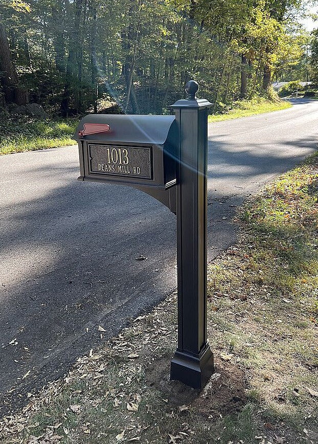 Whitehall Balmoral Monogram Custom Mailbox Package - Build Options