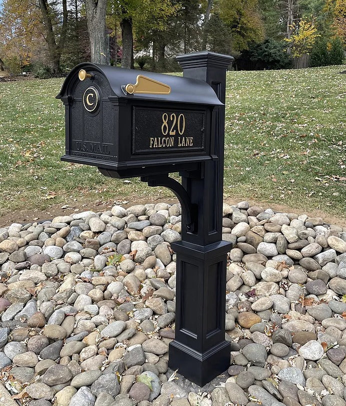 Whitehall Balmoral Mailbox